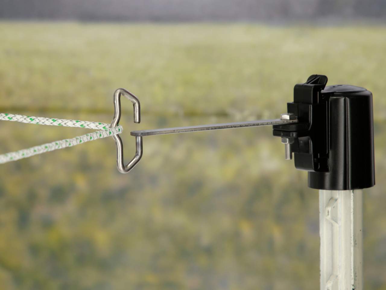 Head Insulator Tape/Rope Corner Solution T-Post - Image 3 of 3