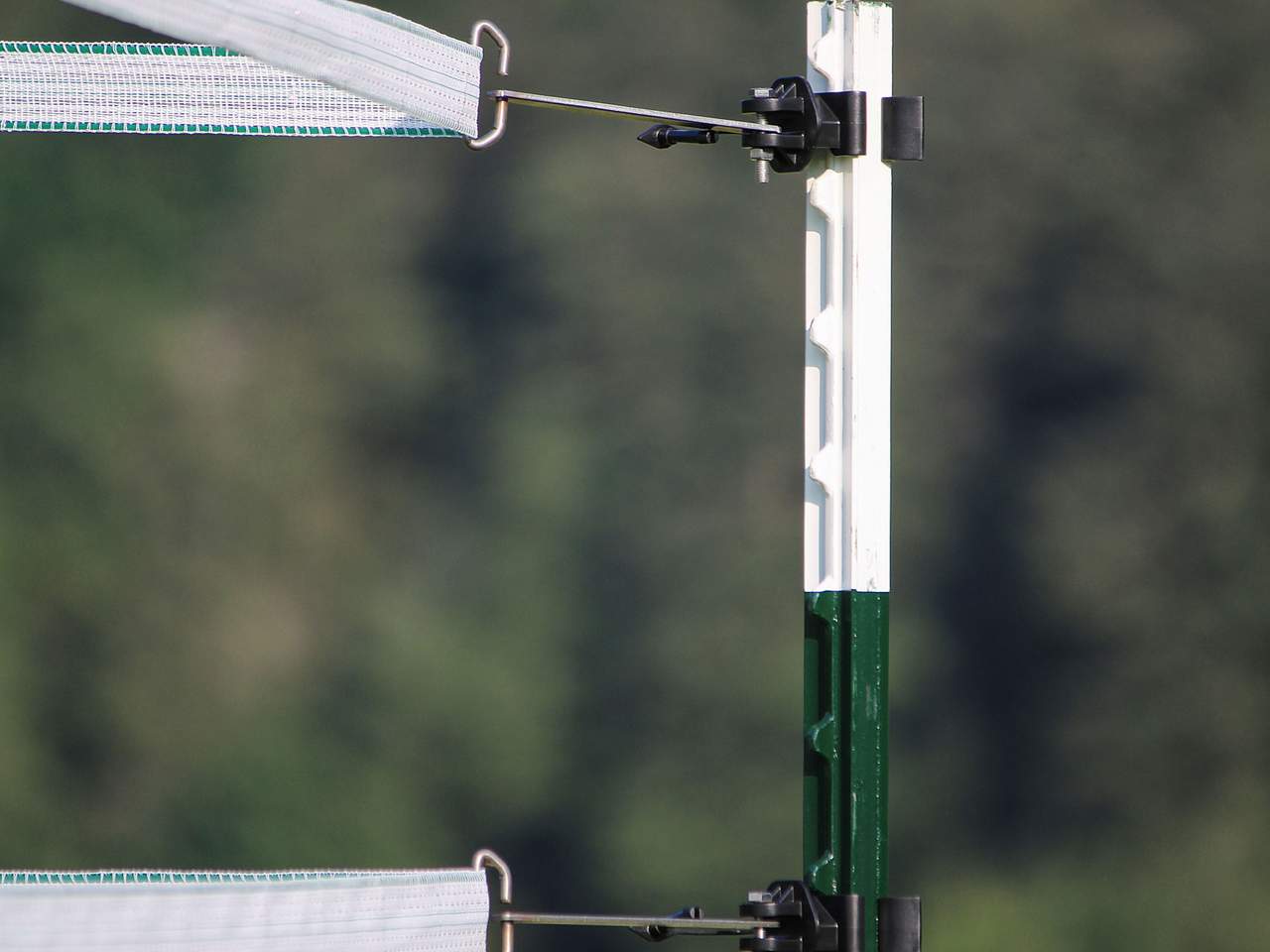 Tape/Rope Corner Solution T-Post - Image 5 of 10