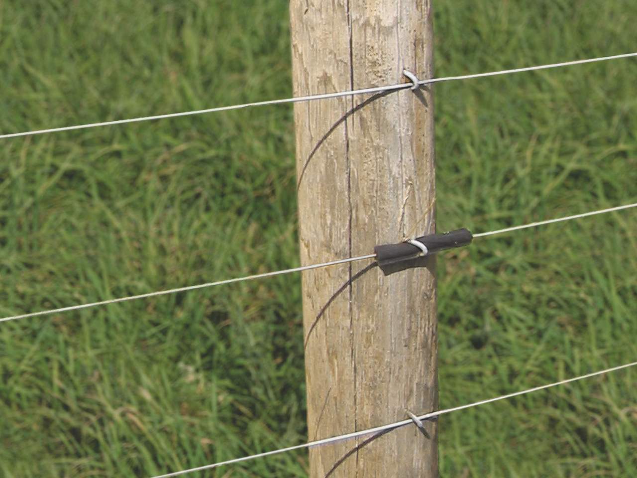 Fin Tube Insulator - Image 2 of 2