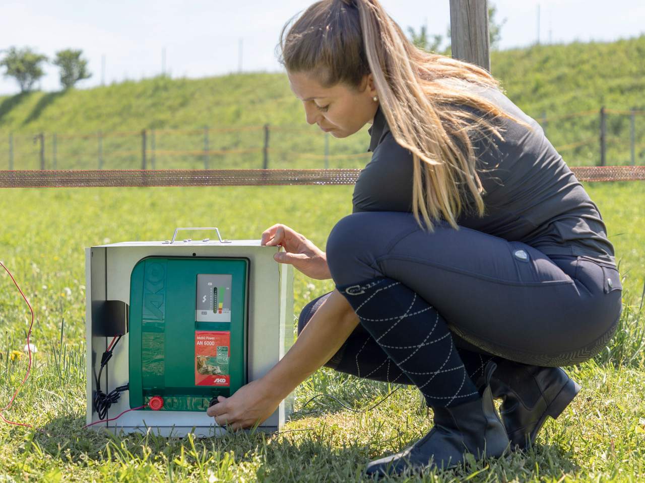 Metal Battery Boxes - Image 10 of 24