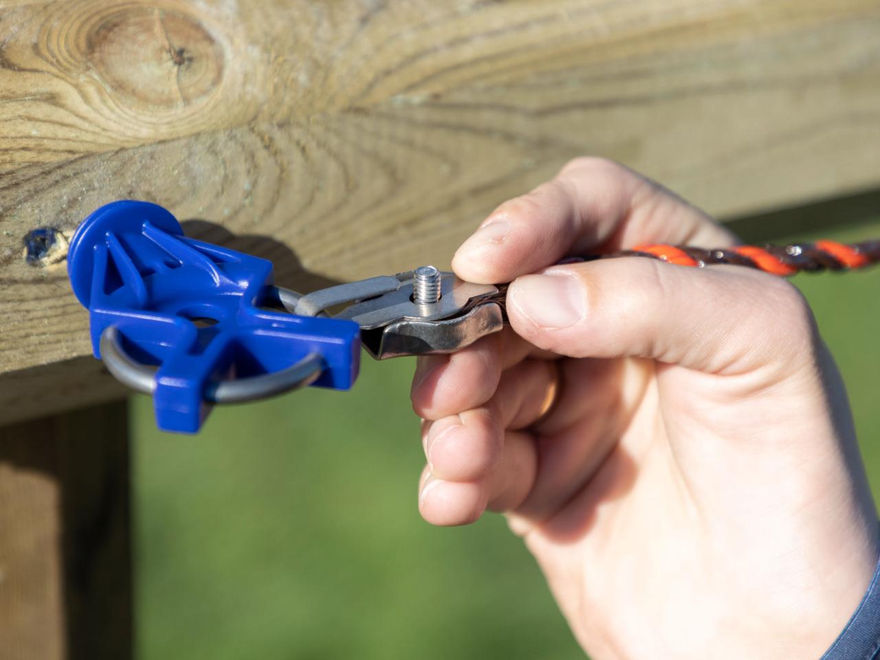 Quick Rope/Poly Wire Connector