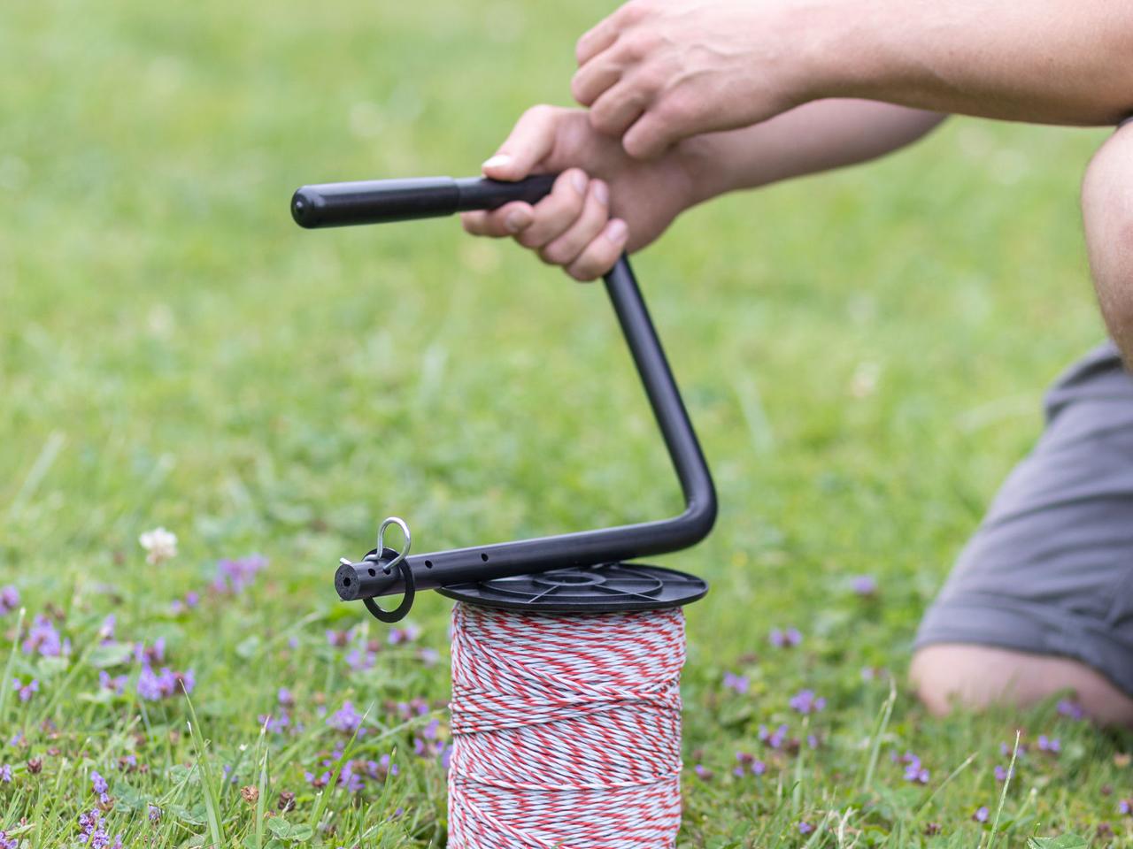 One-Hand Drop Aid