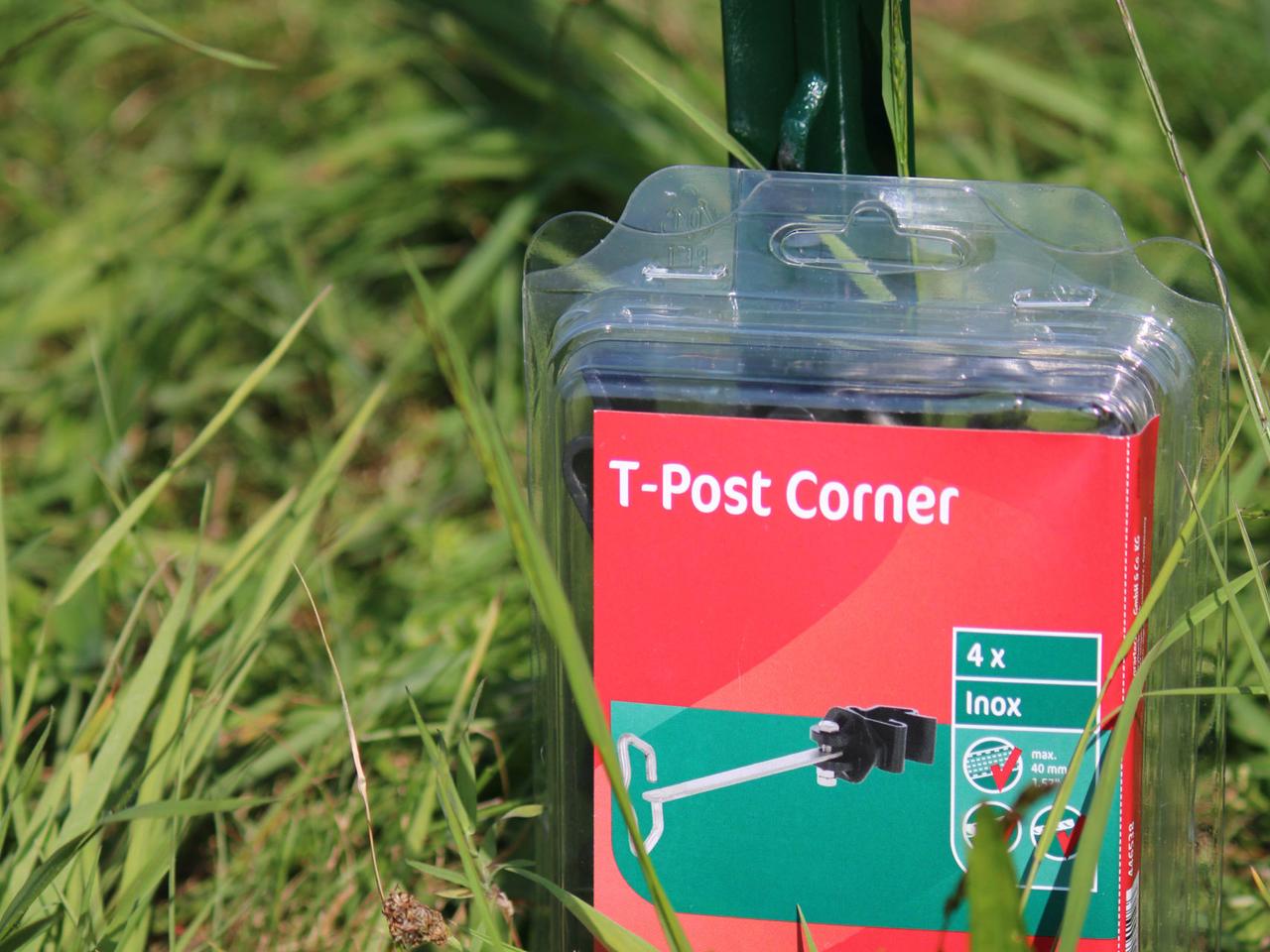 Tape/Rope Corner Solution T-Post